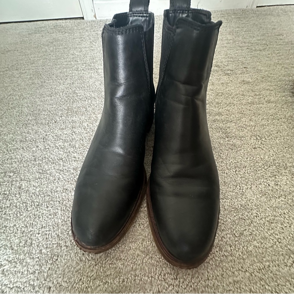 Black Leather Women’s Boots 8